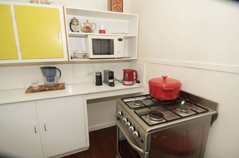 Sinclair Cottage - Accommodation Daintree 21