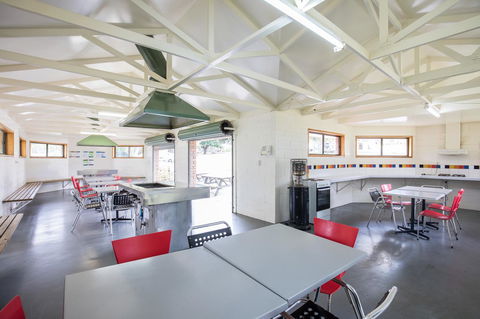 Blue Lake Holiday Park - Accommodation Daintree 10