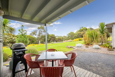 Blue Lake Holiday Park - Accommodation Daintree 34