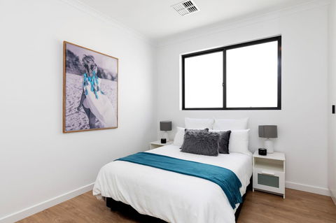 Brand New Affordable Luxury 3 Bedroom 3 Bathrooms House Close To Adelaide City, Chinatown, Beach, Adelaide Airport - Accommodation Daintree 11