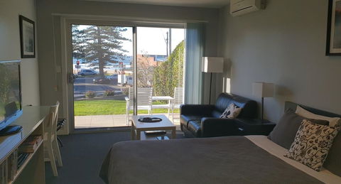 2 Austinmer Studio - Accommodation Daintree 0