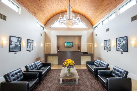 The Barn Accommodation - Accommodation Daintree 7