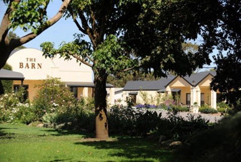 The Barn Accommodation - Accommodation Daintree 4