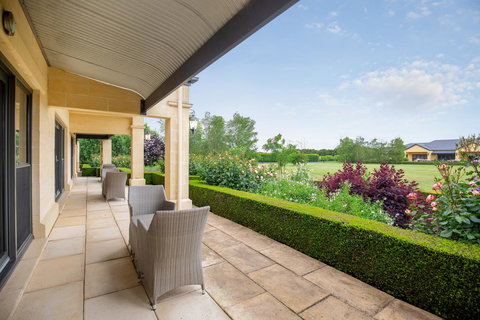 The Barn Accommodation - Accommodation Daintree 27