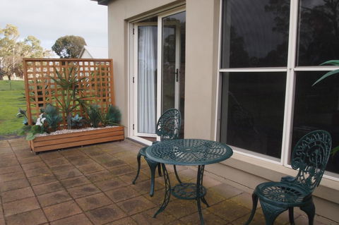 Alexander Cameron Suites - Accommodation Daintree 27