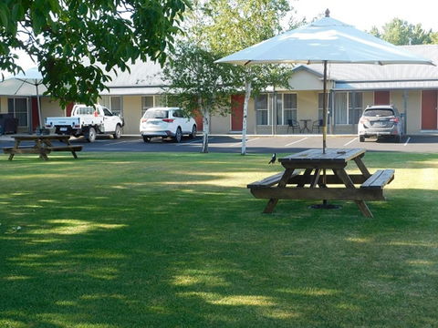 Alexander Cameron Suites - Accommodation Daintree 1