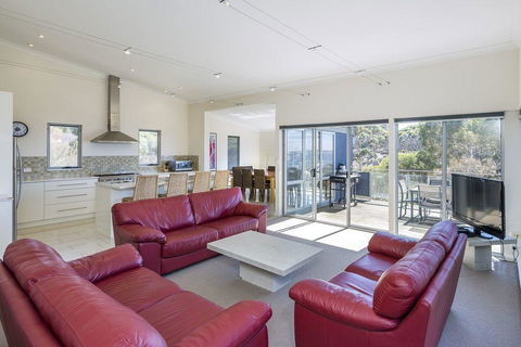 Saar River House - Accommodation Daintree 1