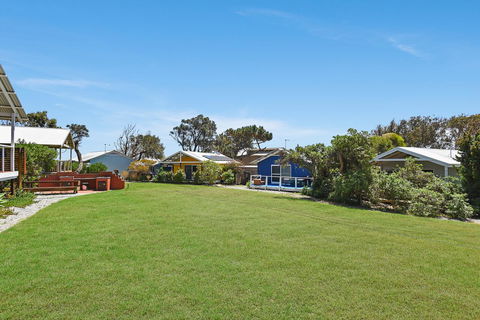 Casa Capri - Aldinga Beach - C21 SouthCoast Holidays - Accommodation Daintree 14
