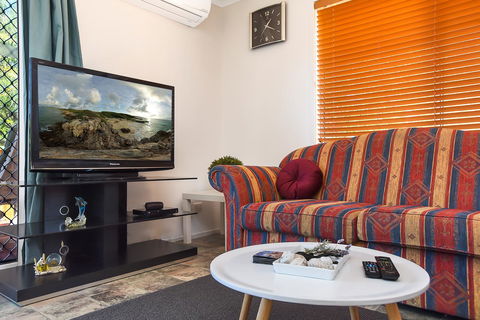 Casa Capri - Aldinga Beach - C21 SouthCoast Holidays - Accommodation Daintree 4