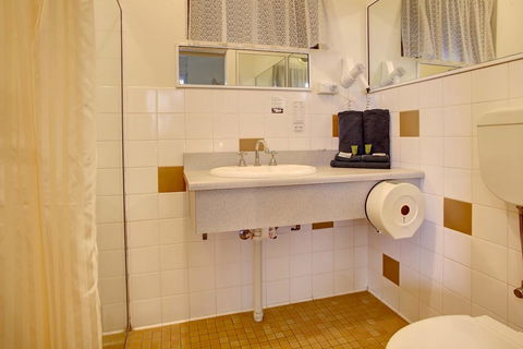 Navigators Motel & Diner - Accommodation Daintree 4