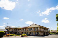 Lilac City Motor Inn  Steakhouse