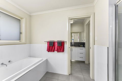 City Fringe Apartment - Accommodation Daintree 8
