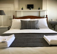 Cornwall Hotel - Accommodation Daintree