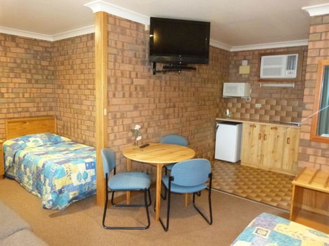 Wintersun Motel - Accommodation Daintree 2
