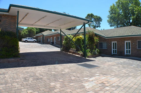 Deer Park Motor Inn Armidale - Accommodation Daintree 31