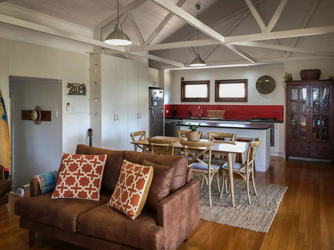 SeaLaVie - Accommodation Daintree 0