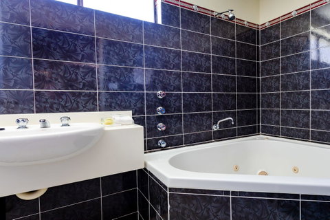 Abcot Inn - Accommodation Daintree 15
