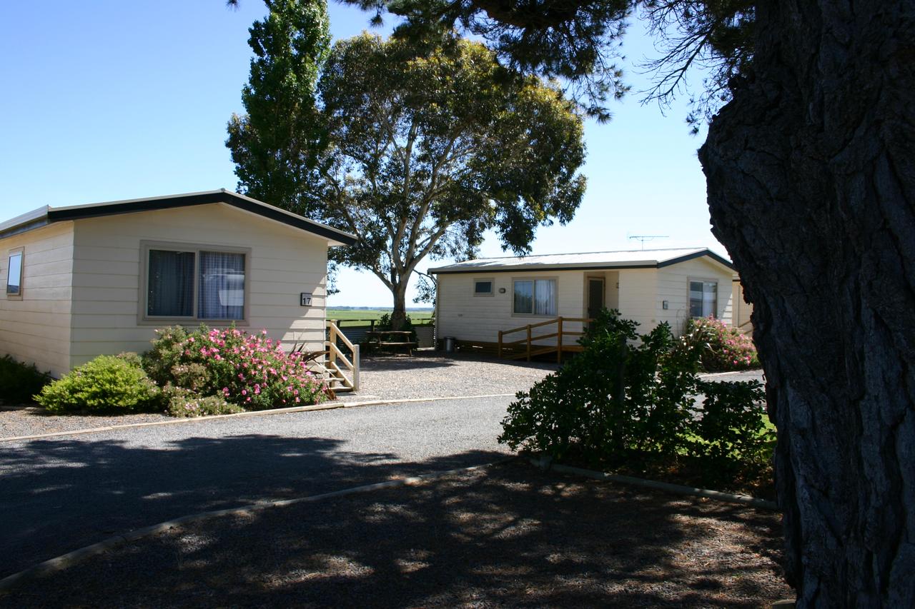 Millicent SA Accommodation Daintree