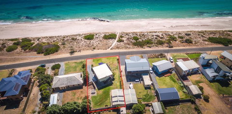 Sandy Feet 31 Gold Coast Drive - Accommodation Daintree 11