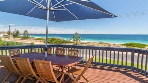 Sandy Feet 31 Gold Coast Drive - Accommodation Daintree 0