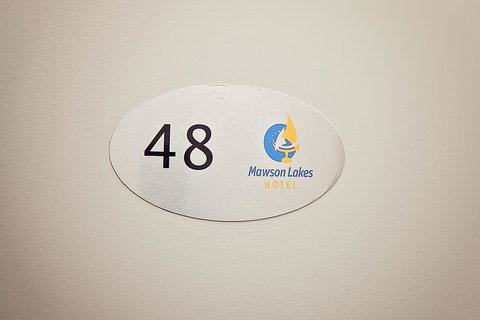 Mawson Lakes Hotel - Accommodation Daintree 35