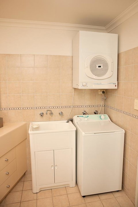 Mawson Lakes Hotel - Accommodation Daintree 42