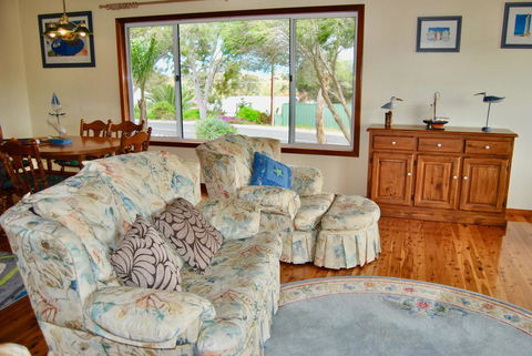 Annie\'s Balquhidder Cottage - Accommodation Daintree 9