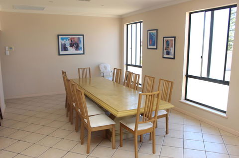The Lighthouse - Beachfront Accommodation - Accommodation Daintree 10