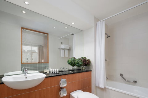 Rydges Newcastle - Accommodation Daintree 14