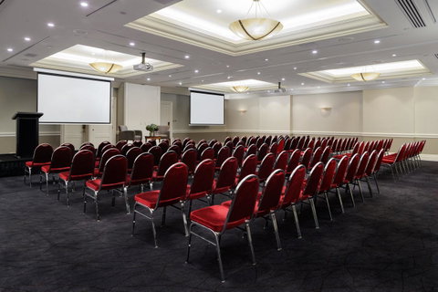 Rydges Newcastle - Accommodation Daintree 40