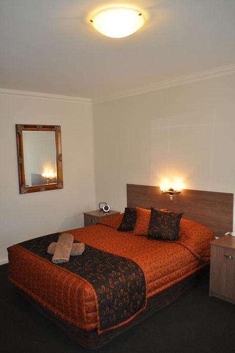 Augusta Courtyard Motel - Accommodation Daintree 2