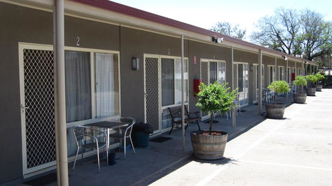 Augusta Courtyard Motel - Accommodation Daintree 8