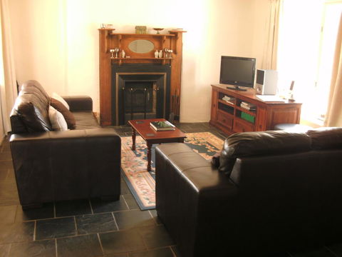Peppermint Farm Cottage - Accommodation Daintree 1