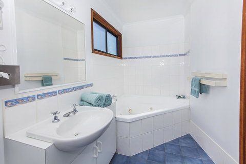 Echo Holiday Parks - Naracoorte - Accommodation Daintree 30