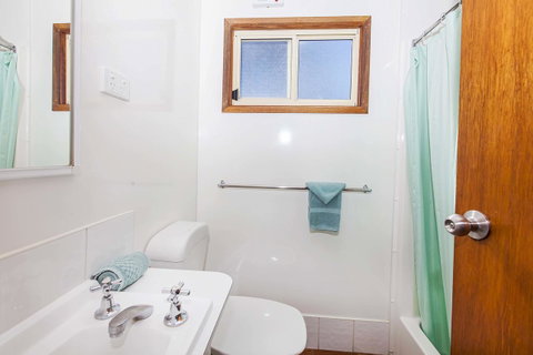Echo Holiday Parks - Naracoorte - Accommodation Daintree 15
