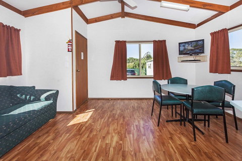 Echo Holiday Parks - Naracoorte - Accommodation Daintree 14