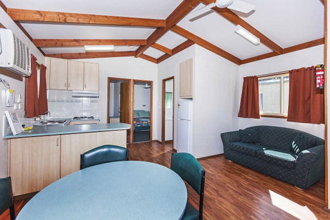 Echo Holiday Parks - Naracoorte - Accommodation Daintree 12
