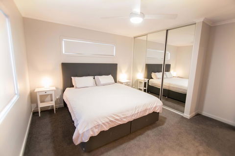 Wellington Lake Retreat - Accommodation Daintree 13