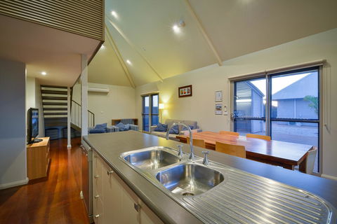 Exmouth Escape Resort - Accommodation Daintree 17