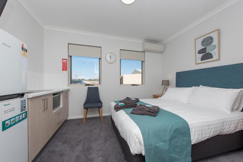 Jurien Bay Motel Apartments - Accommodation Daintree 26