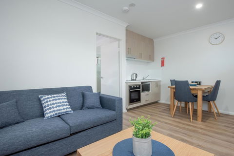 Jurien Bay Motel Apartments - Accommodation Daintree 6