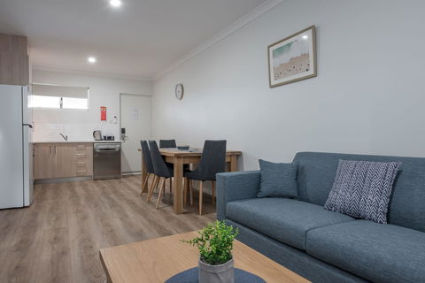 Jurien Bay Motel Apartments - Accommodation Daintree 7