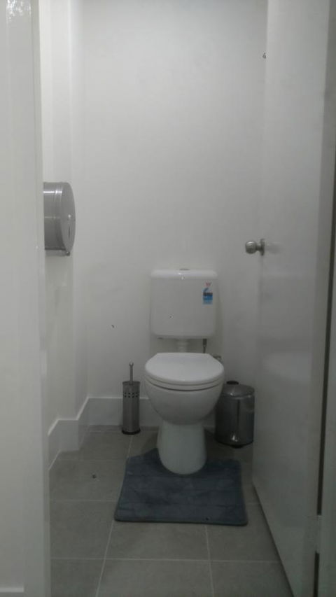 Perth City Backpackers Hostel - Note - Valid Passport Required To Check In - Accommodation Daintree 16