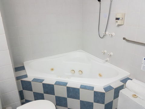 Mandurah Family Resort - Accommodation Daintree 2