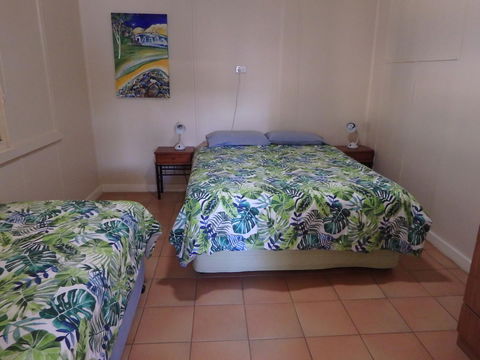 Lazy Lobster Holiday Units & Chalets - Accommodation Daintree 8