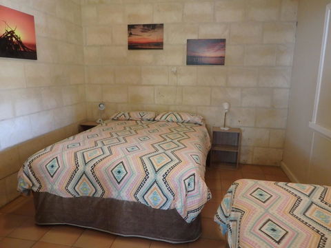 Lazy Lobster Holiday Units & Chalets - Accommodation Daintree 1