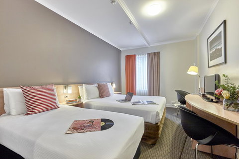 Ibis Perth - Accommodation Daintree 8