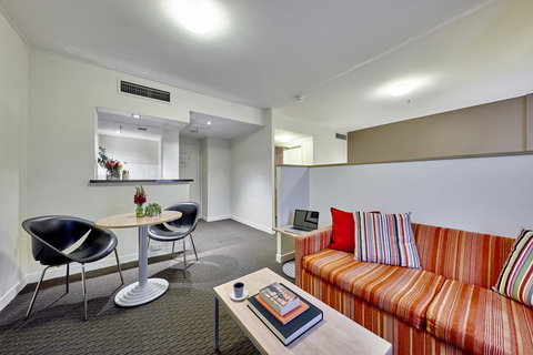 Ibis Perth - Accommodation Daintree 3