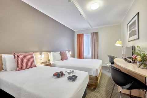 Ibis Perth - Accommodation Daintree 6