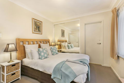 Perth Short Stays - Accommodation Daintree 2